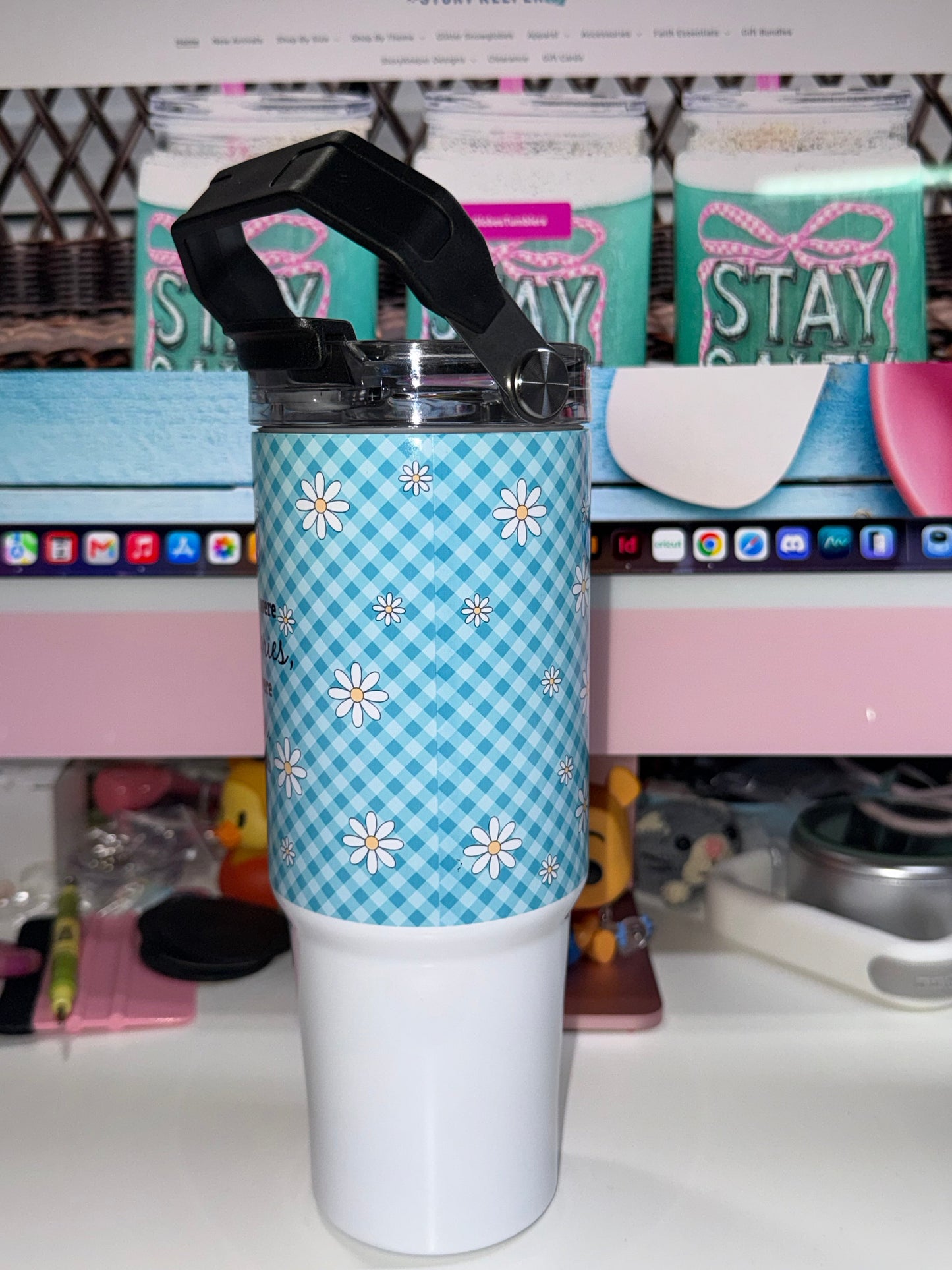 30 oz Making Memories Tri Sip Tumbler - teal gingham daisy wrap, side view